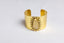 HAMMERED STONED CUFF