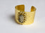 HAMMERED STONED CUFF
